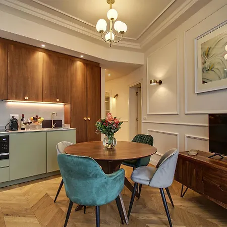 Art Luxury Ponte Vecchio Apartment *